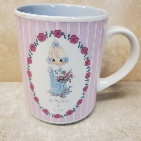 ☕ Precious Moments A Mother is Love Coffee Cup - Picture 1 of 9